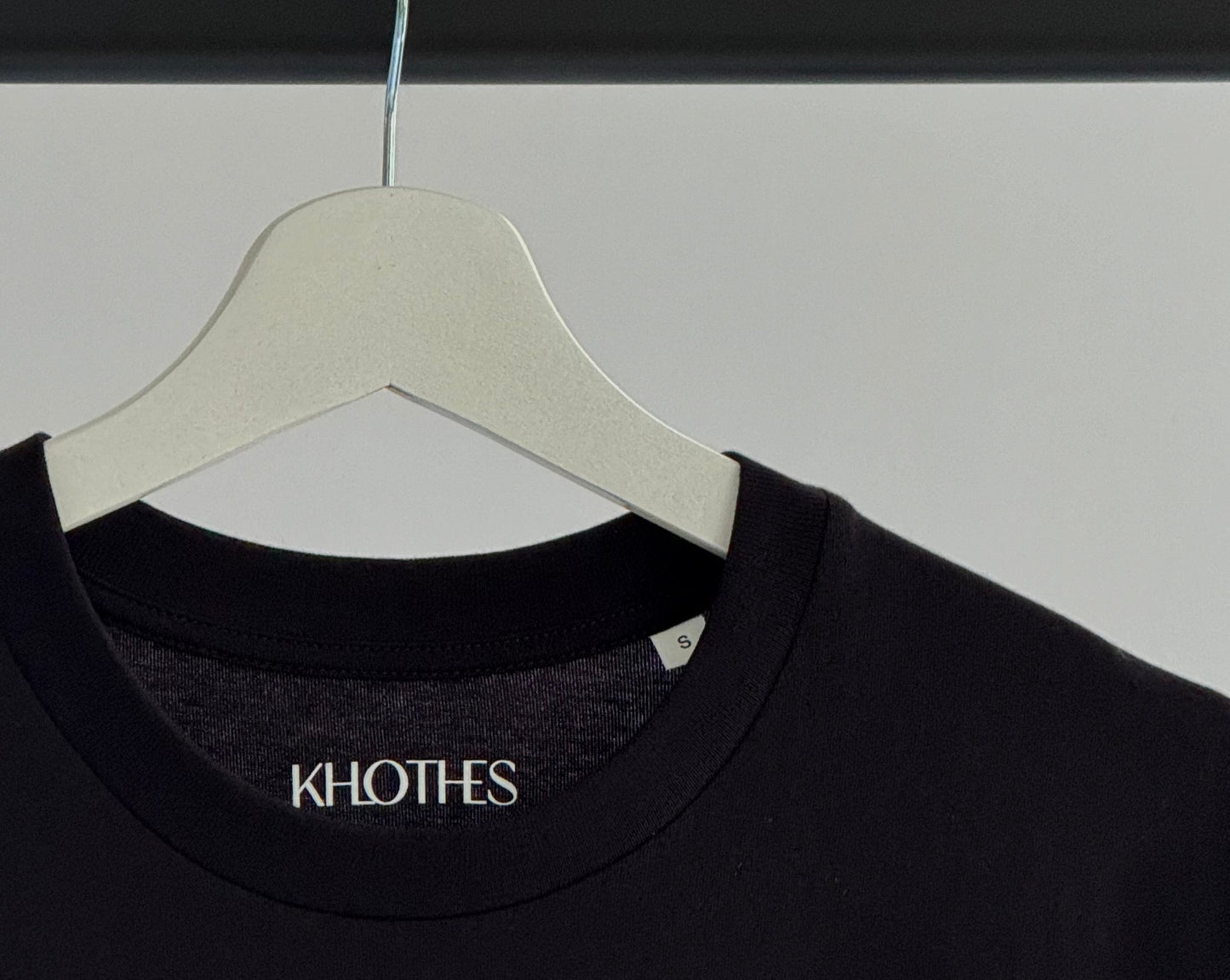 T-SHIRT NOIR KHLOTHES